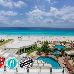 Aparthotel In Ocean Front, Cancun