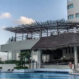 Aparthotel Beach&sunrise, Cancun